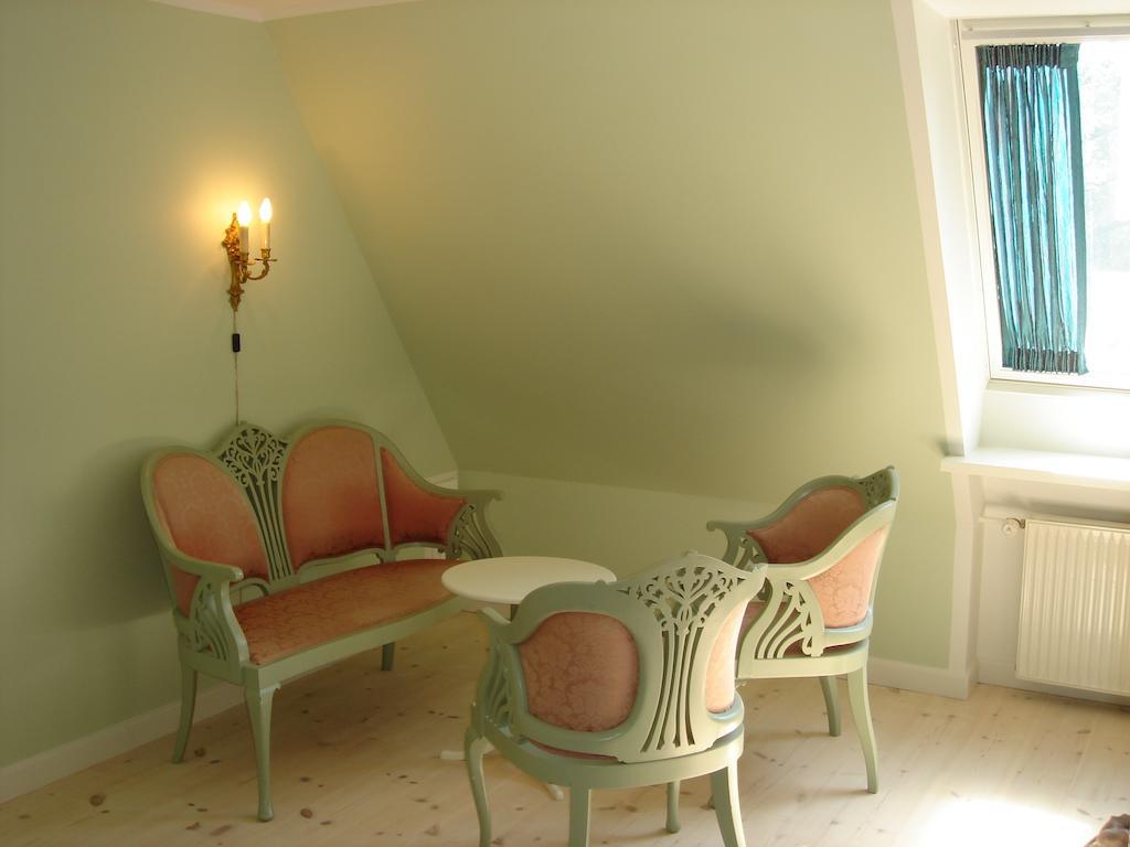 Herregaarden Jerstrup Bed & Breakfast Norre Esterbolle Room photo