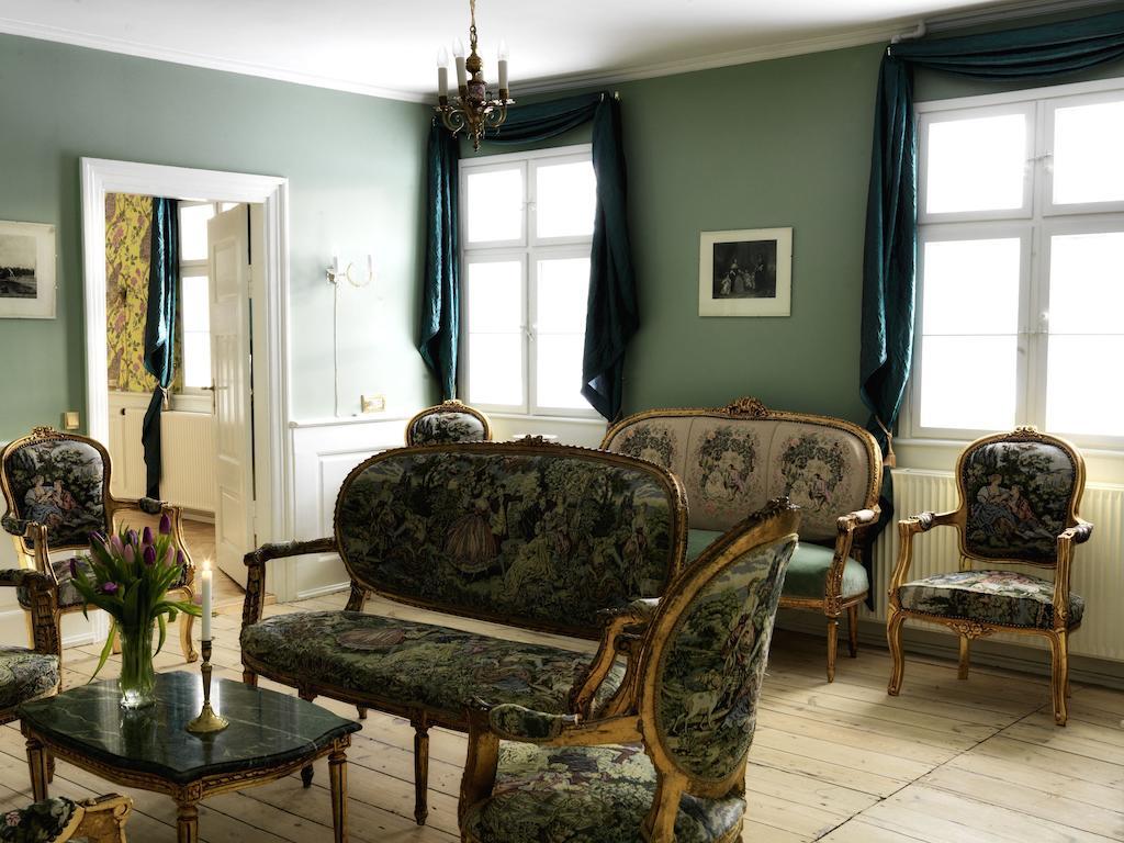 Herregaarden Jerstrup Bed & Breakfast Norre Esterbolle Exterior photo